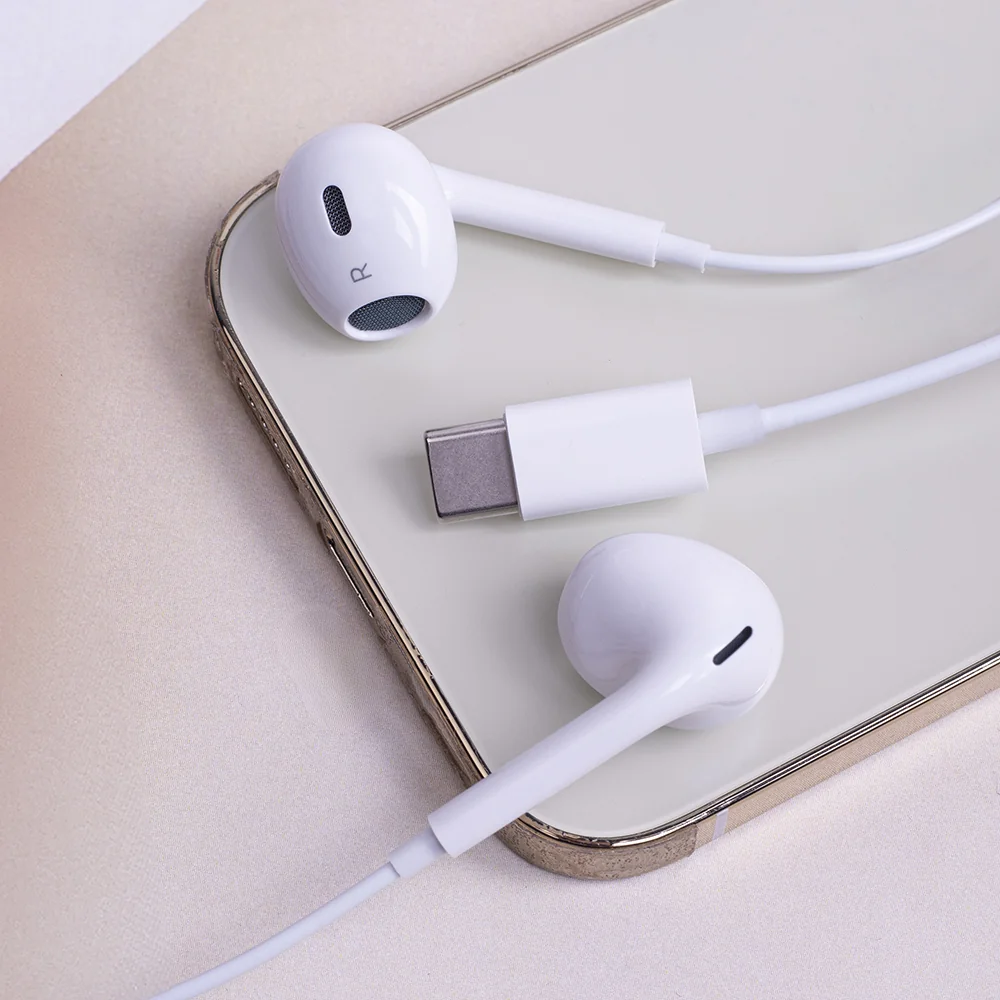 Maxlife káblové slúchadlá MXEP-04 USB-C 1,2 m biela (OEM0002420) 