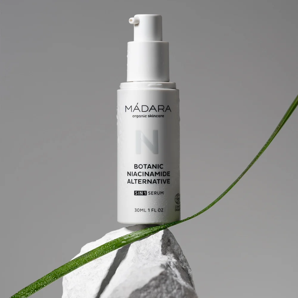 MÁDARA BOTANIC NIACINAMIDE 5 v 1 sérum 1×30 ml, sérum