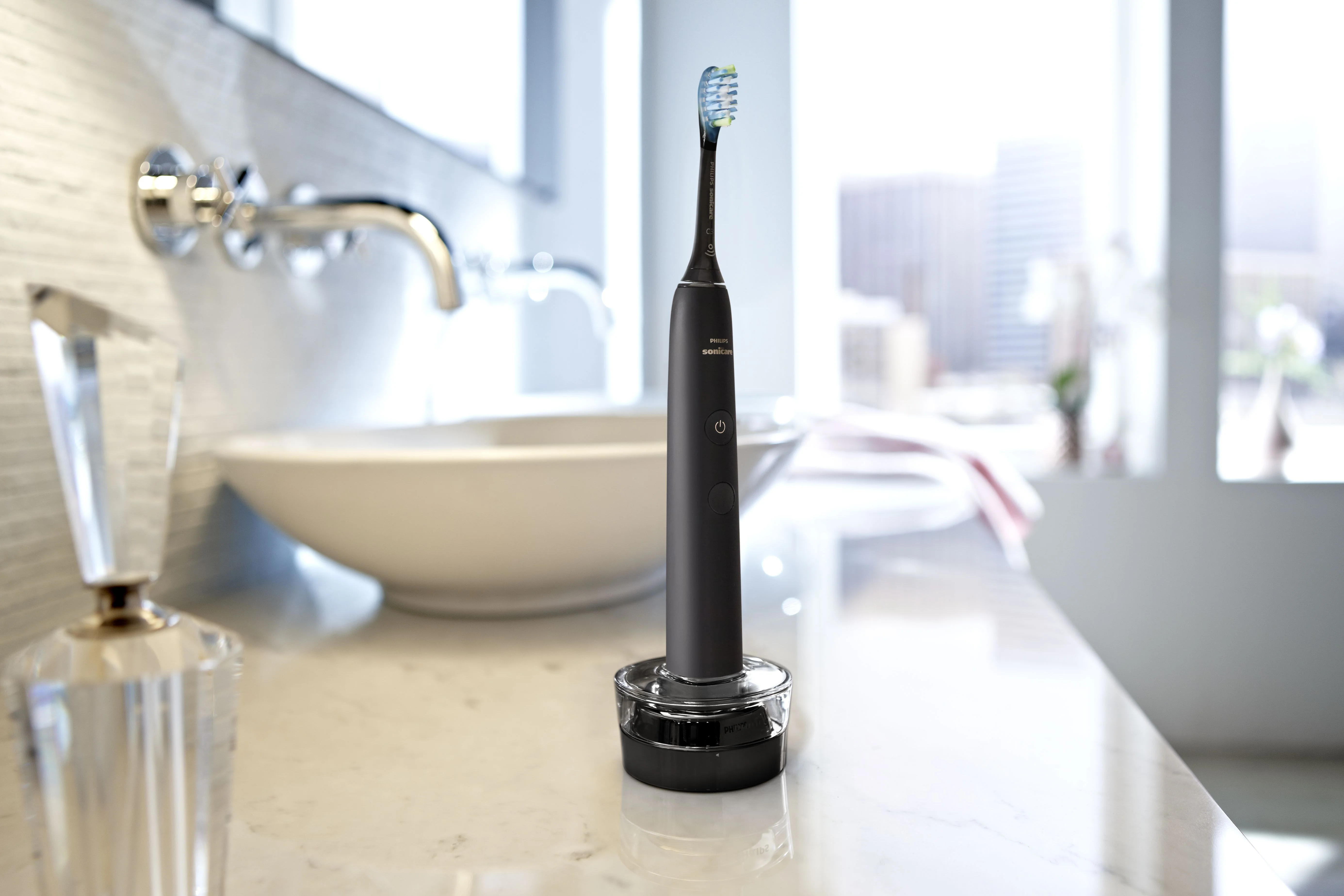 Philips Sonicare 9000 DiamondClean HX9914/57 1+1 
2 sonické elektrické kefky 1×2 ks, sonická zubná kefka