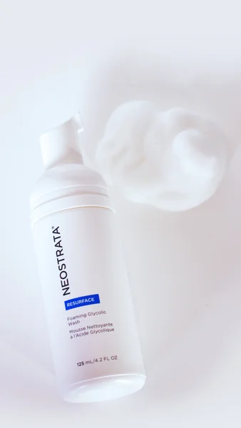 NEOSTRATA Glycolic Mousse Cleanser 1×125 ml, pena na čistenie pleti