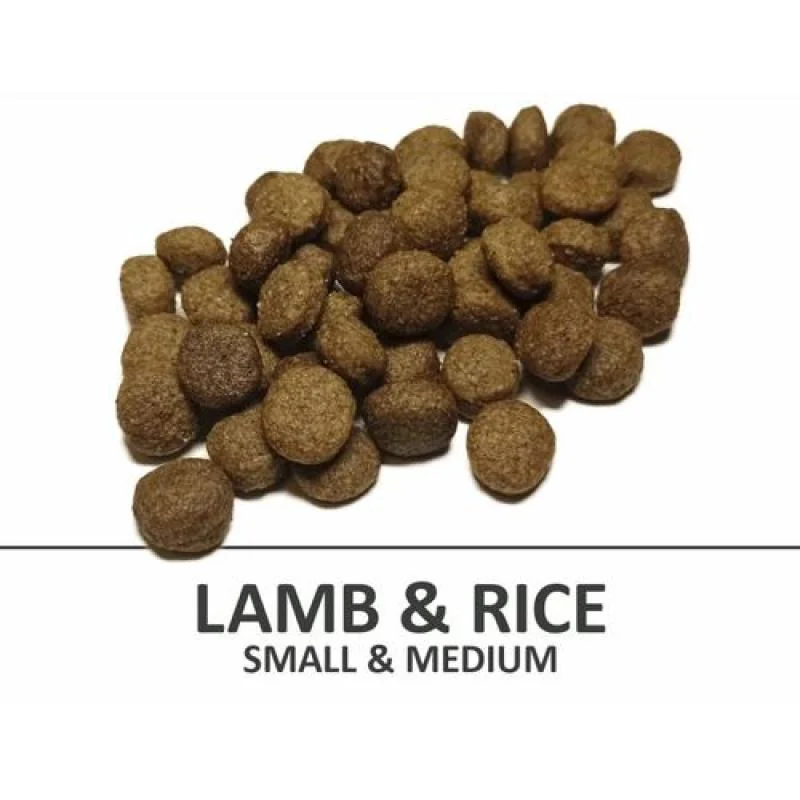 DELIKAN CD Adult Small and Medium 23/11 Lamb and Rice 3kg Kompletné superprémiové krmivo s jahňacím mäsom a ryžou pre psy stredných a malých plemien 