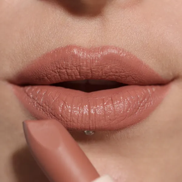 Revolution, Lip Allure Soft Satin Lipstick Chauffeur Nude 1×3,2 ml, rúž