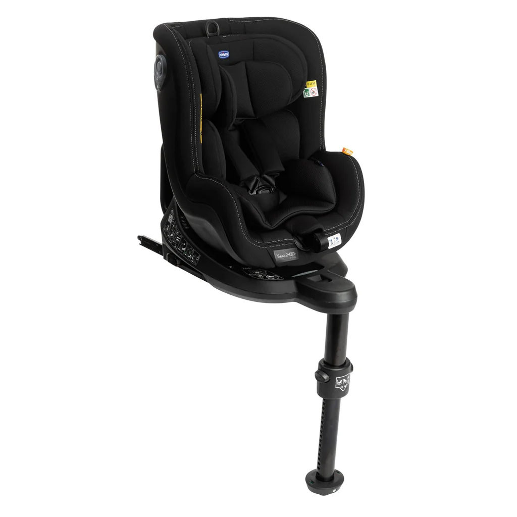 CHICCO Autosedačka Seat2Fit i-size 45-105 cm Black (0-18kg) 1×1 ks