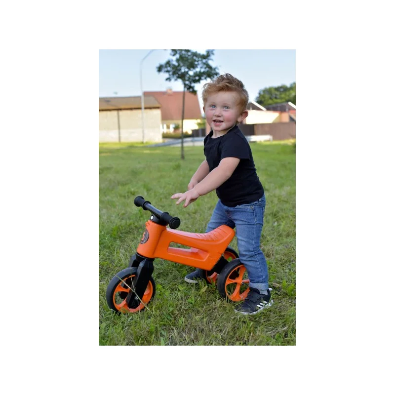 Teddies Odrážadlo FUNNY WHEELS Rider SuperSport oranž. 2v1+popruh, vyš. sedla 28/30cm nos. 25kg 18m+ v sáčku 