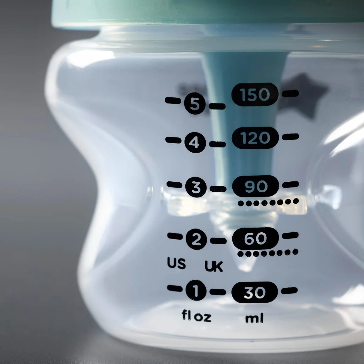 Tommee Tippee ADVANCED ANTI-COLIC Samosterilizačná Dojčenská Fľaša Pomalý Prietok 150 ml 0m+ 1×1 ks, dojčenská fľaša