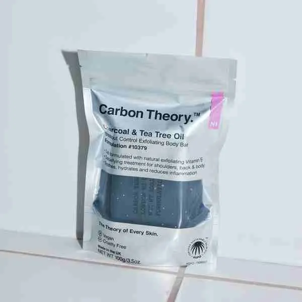 Carbon Theory, Exfoliating Body Bar 100 g, tuhé mydlo