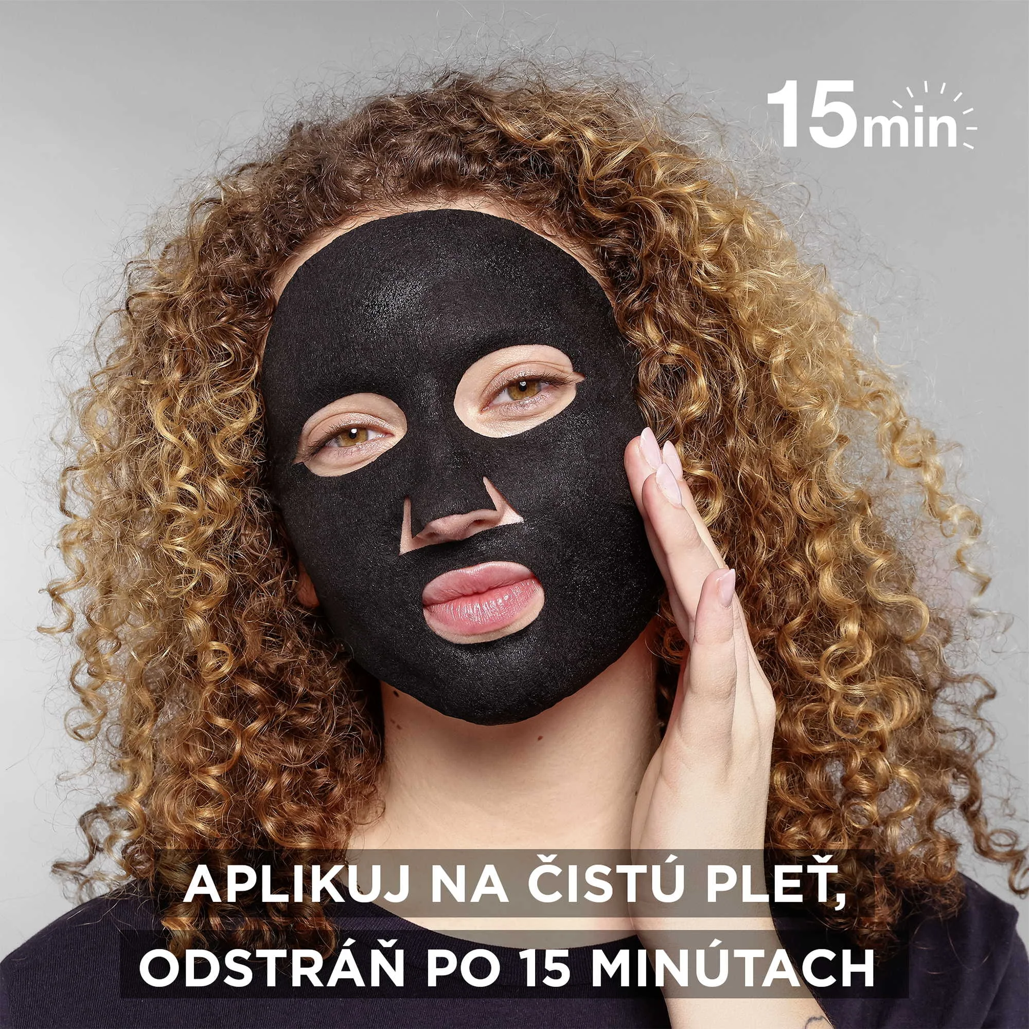 GARNIER Skin Black Mask PURE CHARCOAL Čierne riasy 1×32 g, hydratačná textilná maska s obsahom aktívneho uhlia