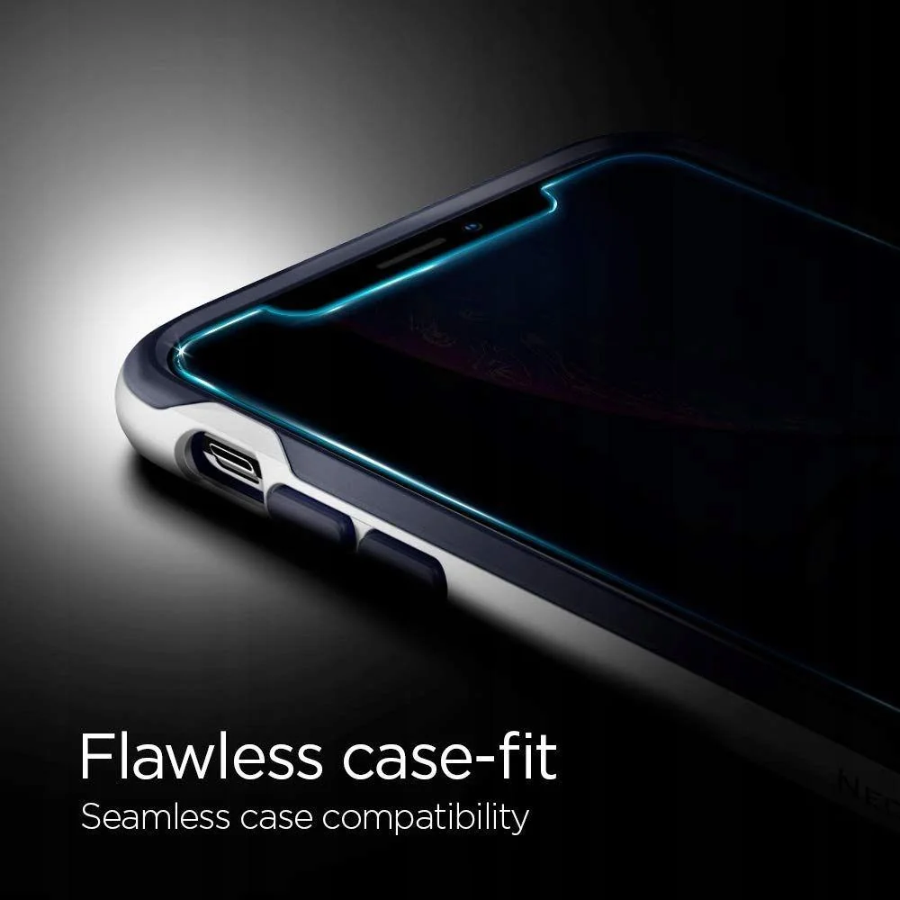 Spigen Alm Glass.Tr Privacy ochranné sklo na iPhone 11 / XR 