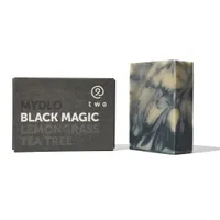 Two cosmetics Tuhé mydlo  BLACK MAGIC